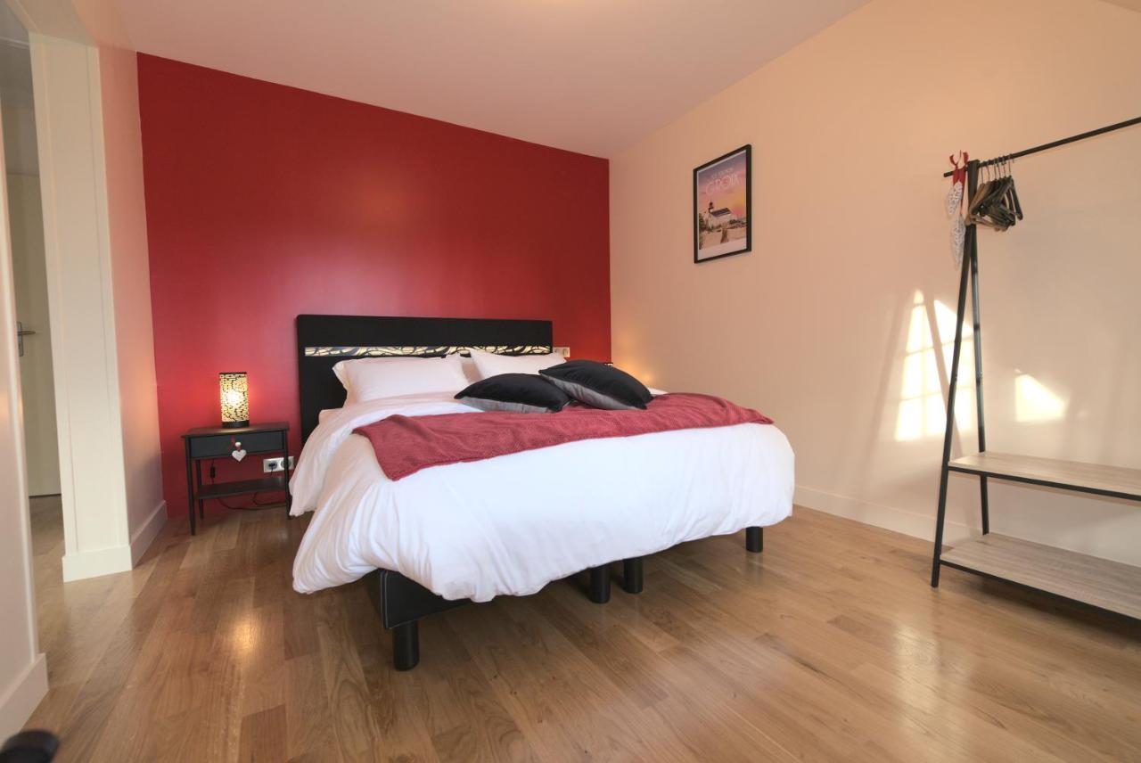 Manoir De Kerguestenen Gestel Bagian luar foto